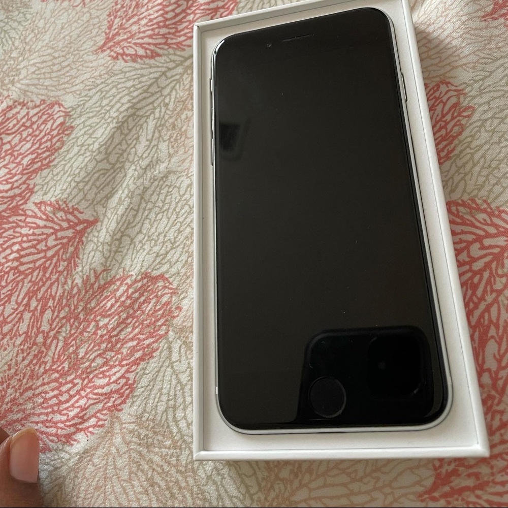 iPhone SE
